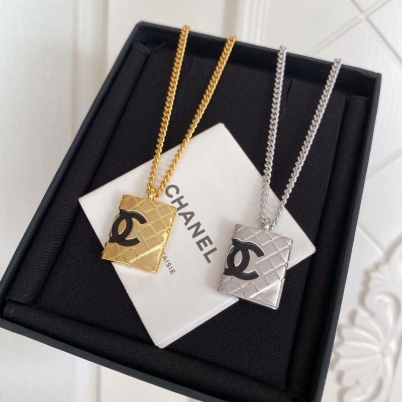 Ch*el necklaces